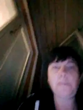 Snapshot of LusiaD chatting on 11-30-25, 03:38 LusiaD online show from 11-30-25, 03:38