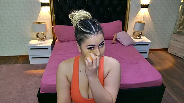 MegaBoobsDeee online show from 12-04-25, 04:44