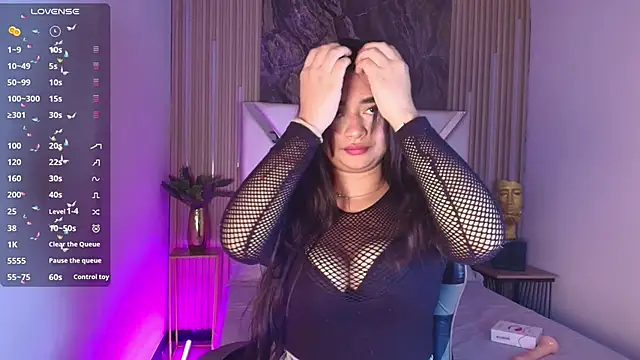 Ashley Larson online show from 12-02-25, 12:43