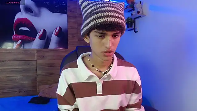 Michaelkoiv online show from 11-28-25, 12:19