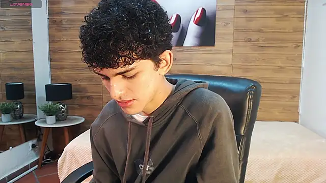 Michaelkoiv online show from 02-07-26, 11:25