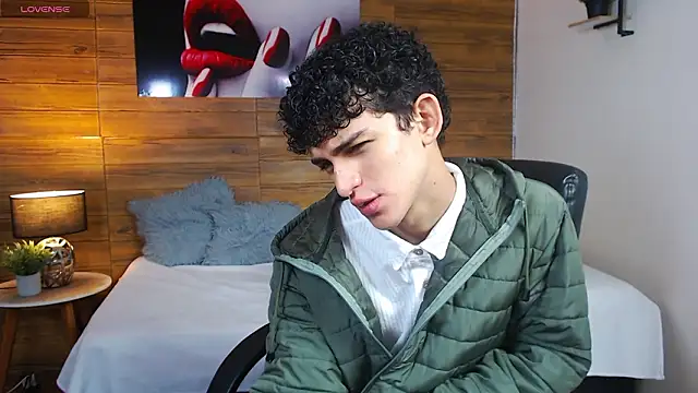 Michaelkoiv online show from 03-17-26, 11:35