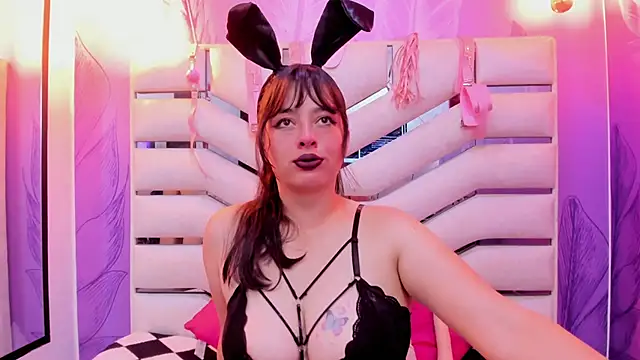 Snapshot of Alien_High420 chatting on 12-02-25, 06:03 Alien High420 online show from 12-02-25, 06:03