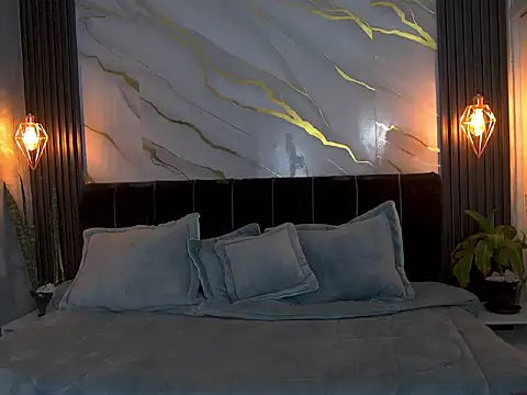 Snapshot of Dark_Dominika chatting on 05-12-26, 01:08 Dark Dominika online show from 05-12-26, 01:08