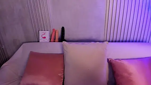 AmberHarpper online show from 12-16-25, 07:41