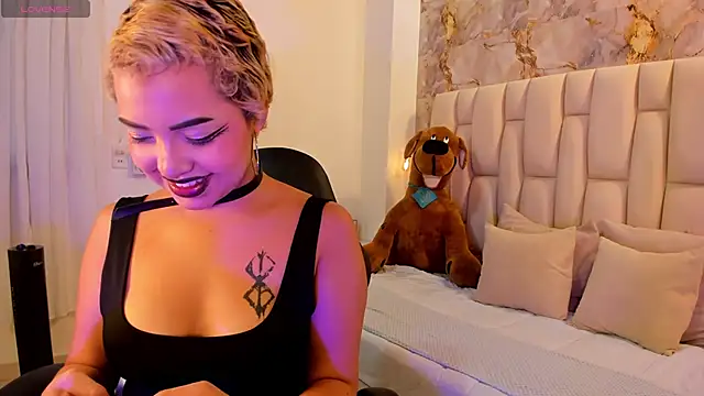 sussy lonndun online show from 12-22-25, 08:39