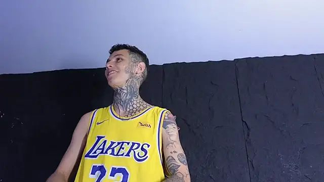 Paulo 527 online show from 01-05-26, 09:07