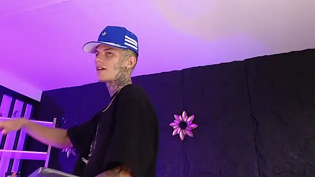 Paulo 527 online show from 02-11-26, 10:04