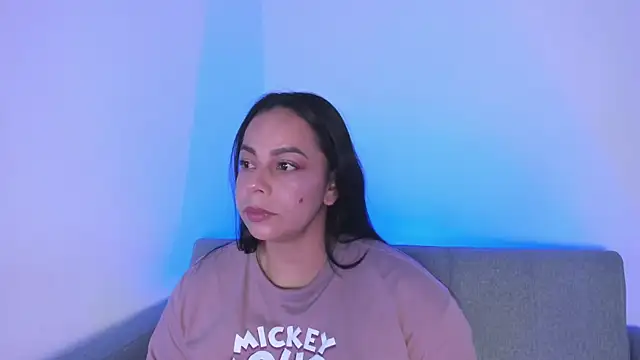 jimena chic1 online show from 01-14-26, 08:47