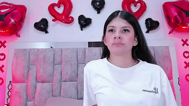 ZafiraNavarro online show from 02-16-26, 06:15