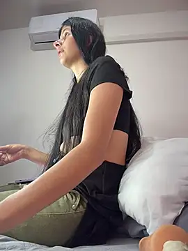 ZafiraNavarro online show from 03-31-26, 08:31