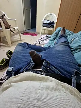 Jaaan668 online show from 11-30-25, 06:23