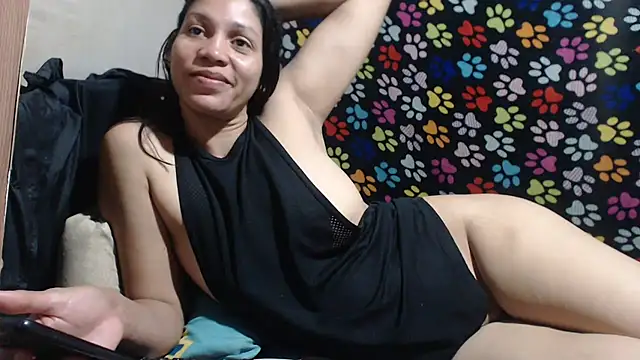 Snapshot of ELIZABET2- chatting on 05-03-26, 12:05 ELIZABET2- online show from 05-03-26, 12:05