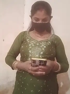 Pooja bhabhi00 online show from 12-05-25, 06:33