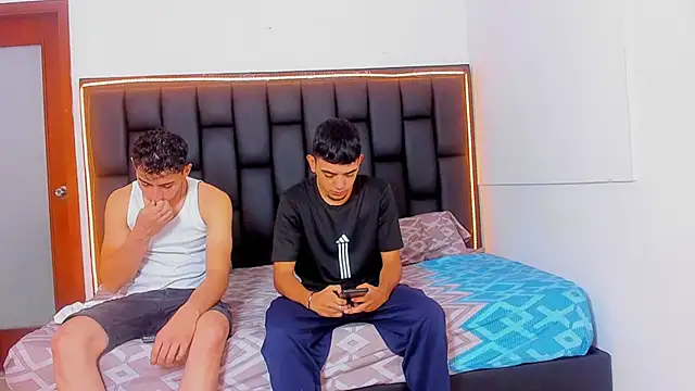 Crazy porkys online show from 04-14-26, 07:09