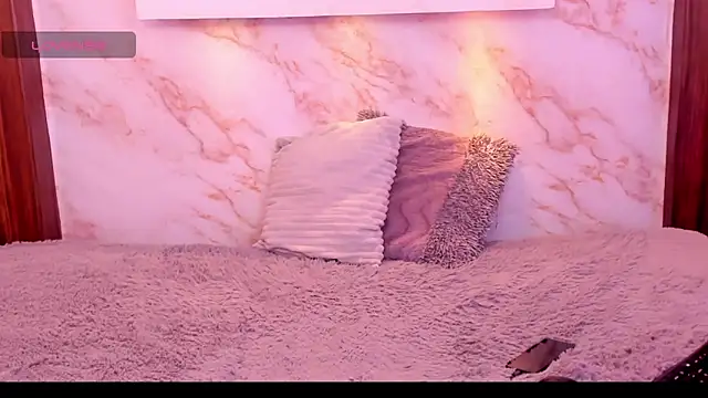 Dakota ferreti  online show from 03-26-26, 01:01