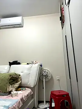 Snapshot of 22xiaopingguo chatting on 12-02-25, 03:40 22xiaopingguo online show from 12-02-25, 03:40