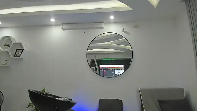 jamesshot online show from 06-08-26, 06:03