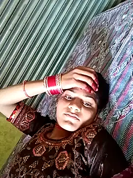 Snapshot of Janki_cute chatting on 05-11-26, 07:14 Janki cute online show from 05-11-26, 07:14