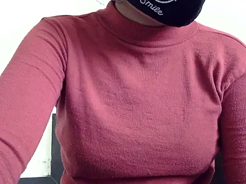 Snapshot of Your_DreamPrincess chatting on 11-29-25, 07:44 Your DreamPrincess online show from 11-29-25, 07:44