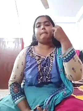 Snapshot of Rumpa-10 chatting on 11-30-25, 06:17 Rumpa-10 online show from 11-30-25, 06:17