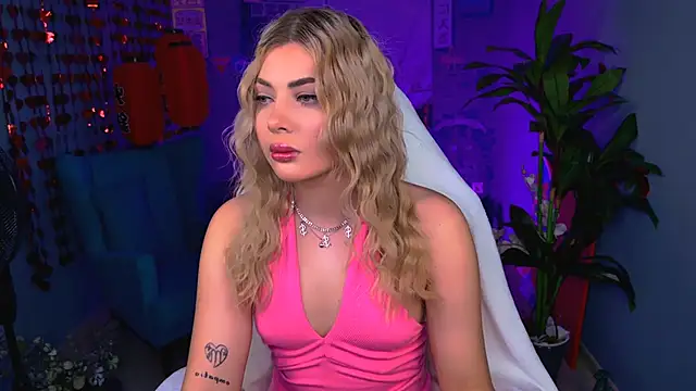 HyileyClark online show from 02-22-26, 10:14