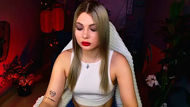 HyileyClark online show from 03-27-26, 09:21