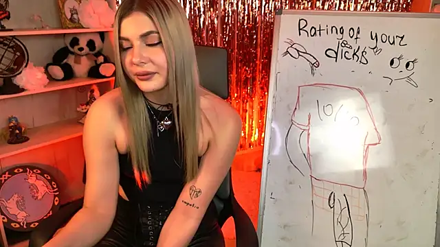 HyileyClark online show from 04-04-26, 09:56