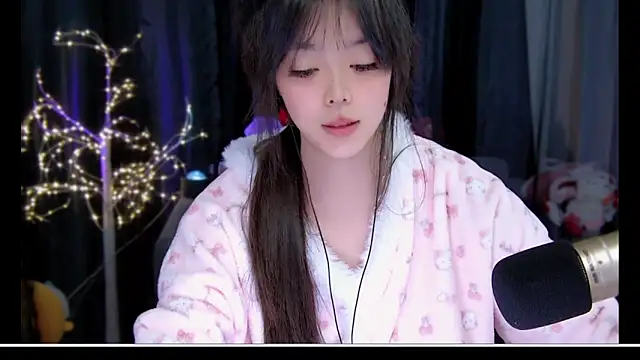 Guoguo 1 online show from 11-29-25, 08:06