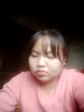 Snapshot of hayleex- chatting on 12-03-25, 06:10 hayleex- online show from 12-03-25, 06:10