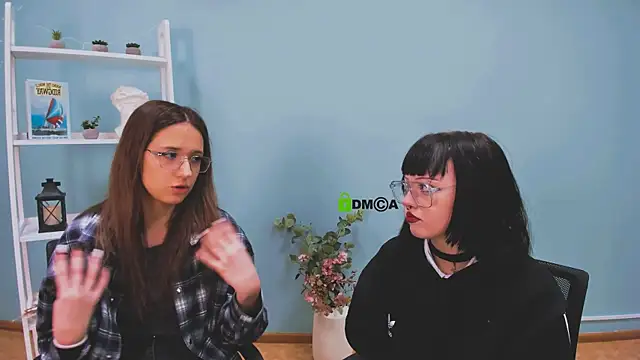 Snapshot of mira_cool_ chatting on 11-27-25, 09:44 mira cool online show from 11-27-25, 09:44