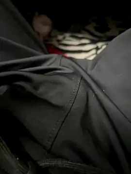 your playboy 00 online show from 12-18-25, 07:42