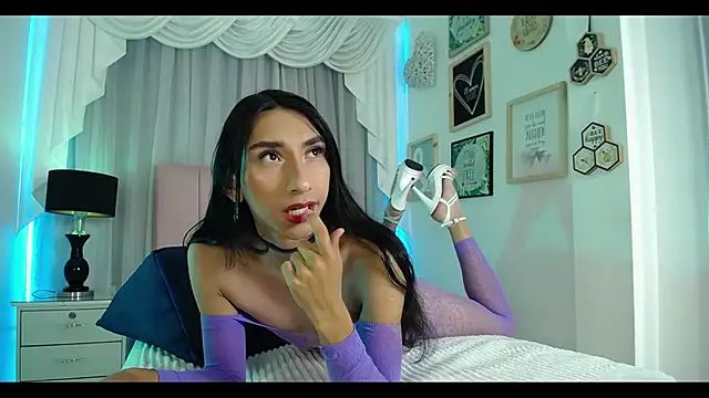 IsabelleDaza online show from 02-21-26, 12:06