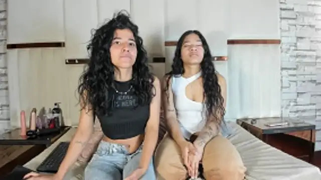 peachrouge online show from 05-20-26, 04:24