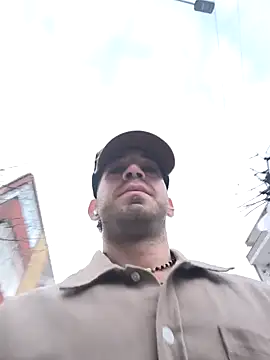 Snapshot of hazarcannn chatting on 12-20-25, 05:25 hazarcannn online show from 12-20-25, 05:25