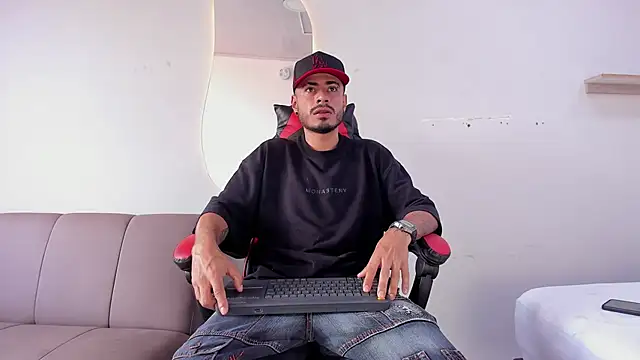 MatthewCullen online show from 01-17-26, 08:12