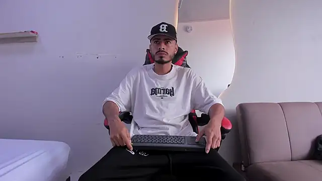 MatthewCullen online show from 02-02-26, 08:40