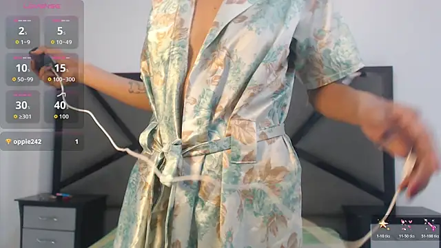 Kittysweett1 online show from 12-18-25, 07:42