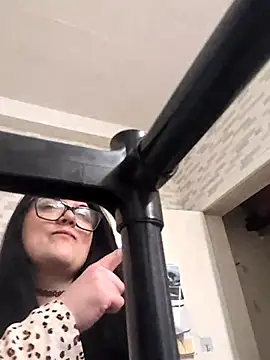 Hot ScotchXX online show from 12-22-25, 08:50