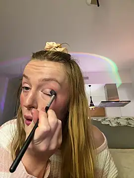 madlynginger online show from 01-15-26, 04:11