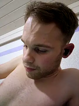 Patrick862001 online show from 11-28-25, 08:33