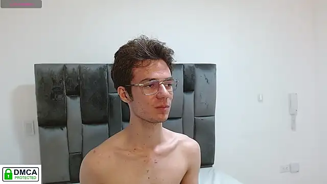 SaccharineSin online show from 11-29-25, 04:59