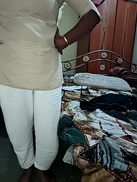 Snapshot of sopna845 chatting on 11-29-25, 10:57 sopna845 online show from 11-29-25, 10:57