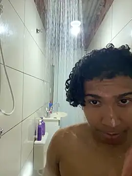 Snapshot of nvh18Aklzim chatting on 12-14-25, 12:38 nvh18Aklzim online show from 12-14-25, 12:38