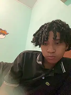 Snapshot of nvh18Aklzim chatting on 12-18-25, 06:30 nvh18Aklzim online show from 12-18-25, 06:30