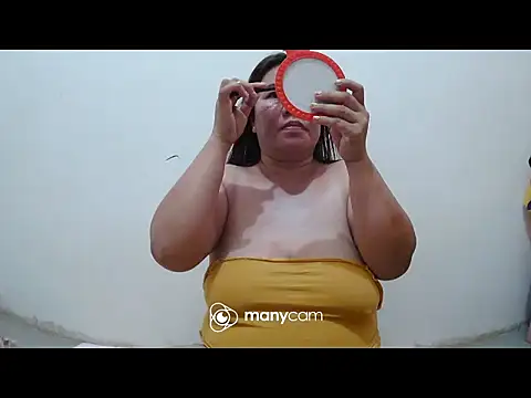 hottiemama69 online show from 05-14-26, 10:22