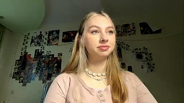 AmandaVyhnal online show from 12-04-25, 11:08