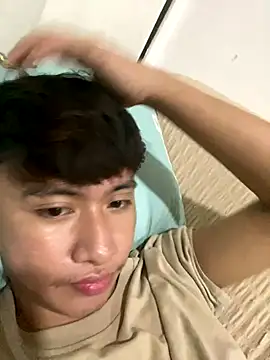 asiantwink0000 online show from 12-17-25, 07:20