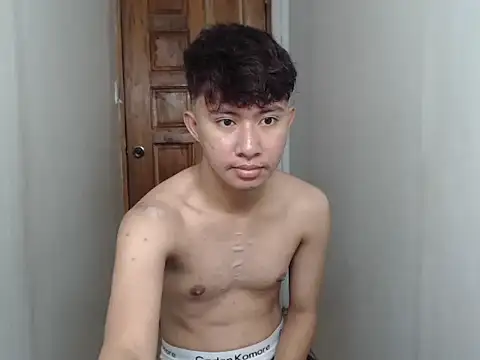 asiantwink0000 online show from 01-13-26, 12:05