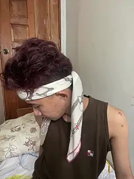 asiantwink0000 online show from 02-05-26, 05:56